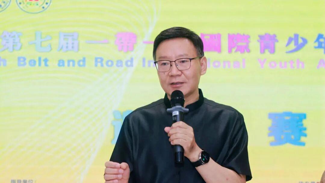 丹青凝史诗 百艺颂长征——长征胜利九十周年王家春艺术特展