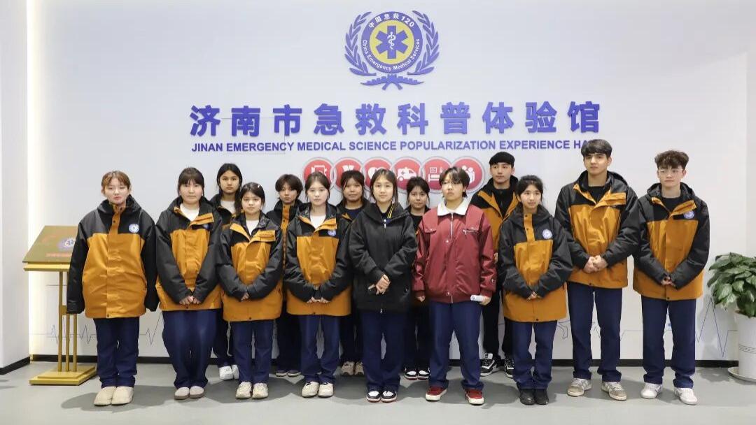 以青春之名，赴雷锋之约：学院参与“救在身边”公益科普活动