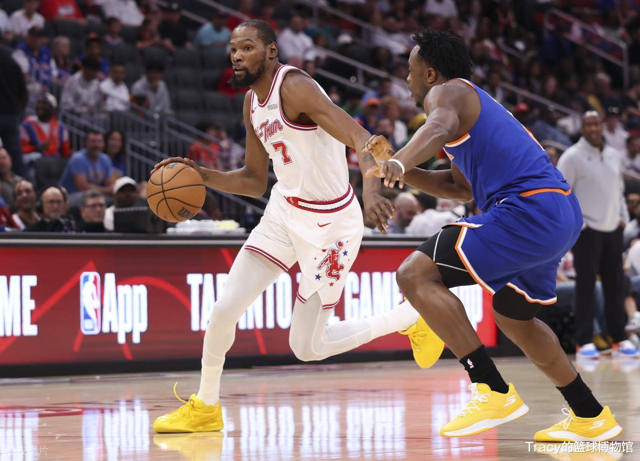 死神降临！杜兰特27+5+8打爆尼克斯！伊森状态回暖，谢泼德