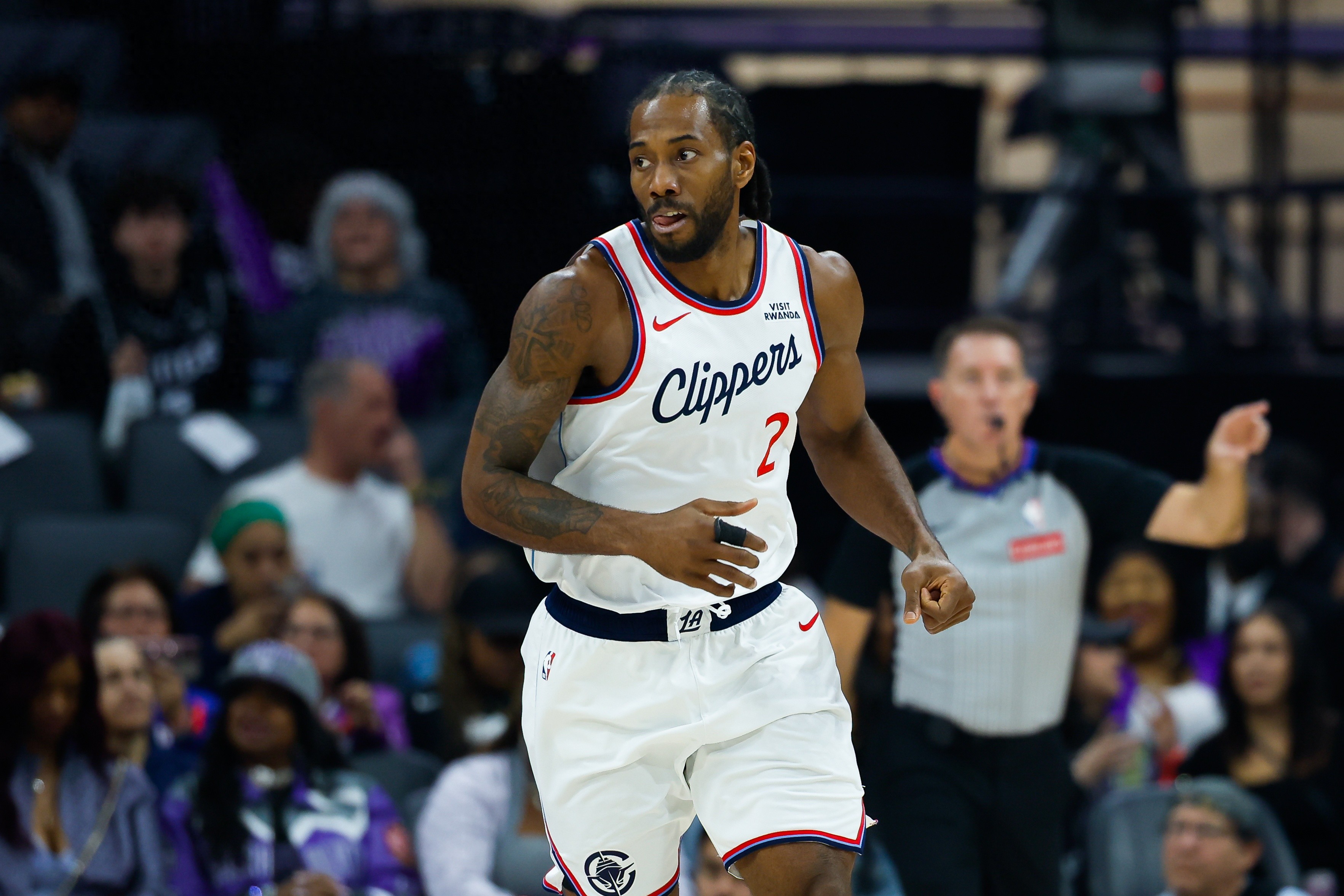 双喜临门

第一喜：小卡目前出战成疑，代表扭伤不严重。我估计明天打马刺不会上，之