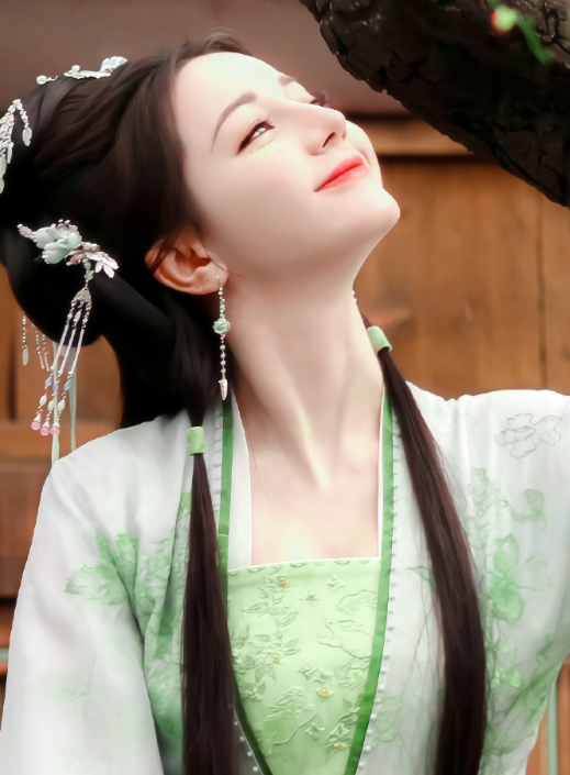 光落在你身上爱藏进我心里