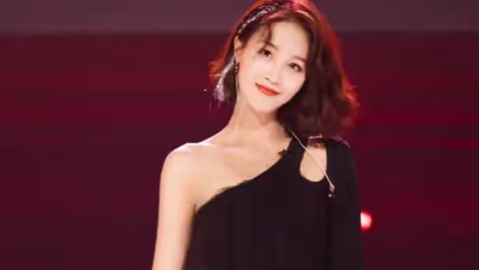 《乘风2026》：张月和蓝盈莹有点像，谁能懂我对蓝盈莹的喜欢啊？