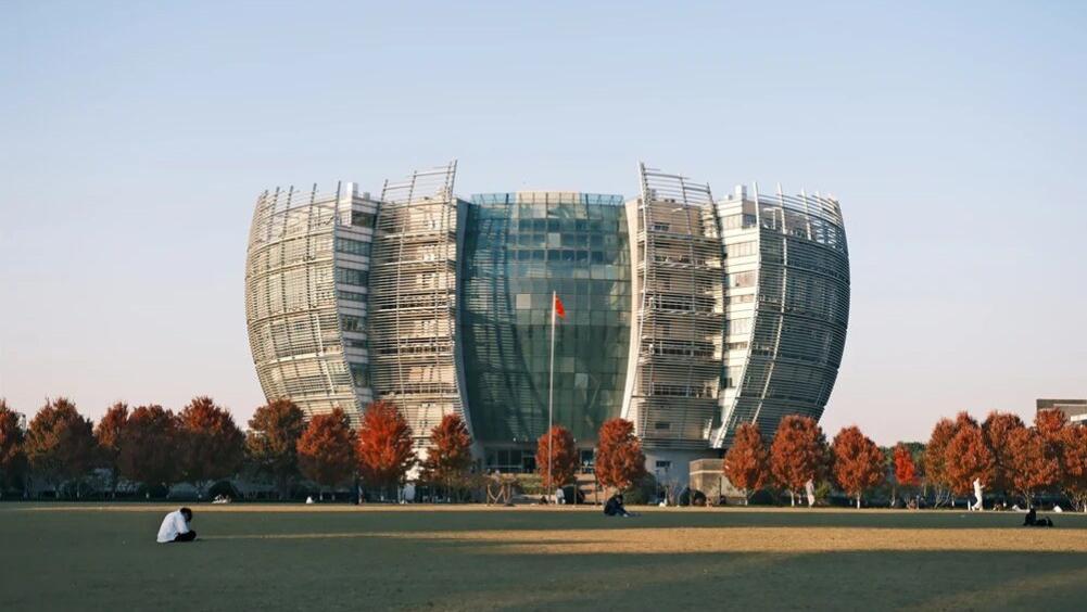 211大学排名大洗牌！谁冲进50强，谁跌出200强？