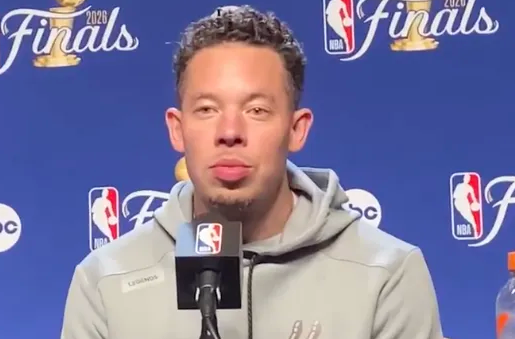 今日NBA总决赛G3，马刺将对阵尼克斯。
马刺主帅米奇-约翰逊在谈到自己与维克托
