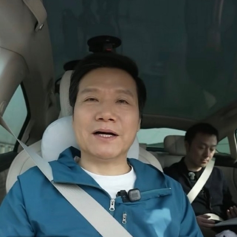 雷军说有司机的大老板不适合买小米汽车，虽然小米的车坐得也很舒服，但是小米汽车更多