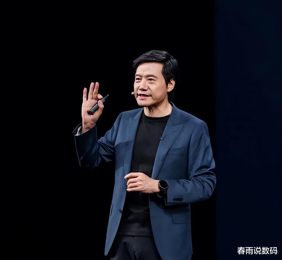 雷军正式官宣小米3nm芯片出货量超100万颗后，一个奇怪的现