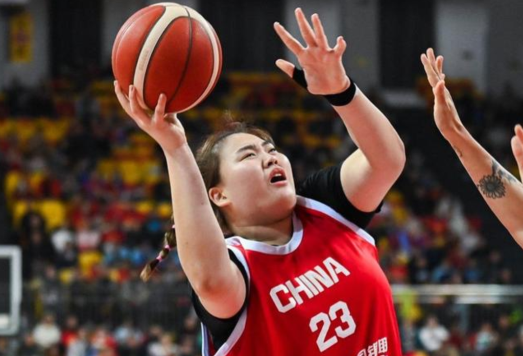 6投1中，得2分！世界级中锋连续低迷，球迷：不如刘禹彤
世界杯预选赛，中国女篮面