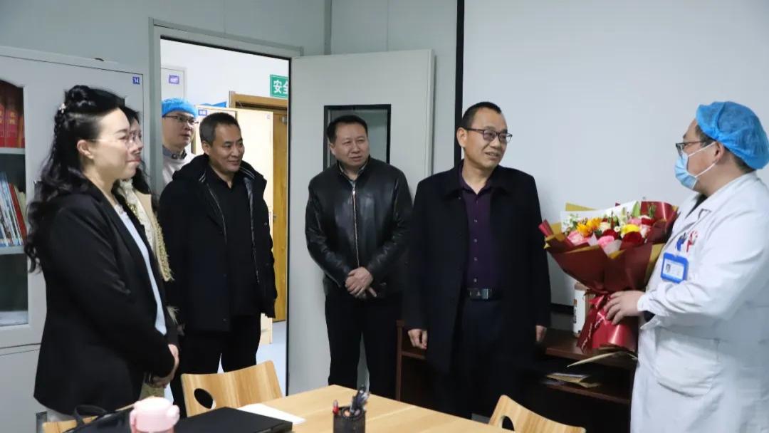 践行初心爱相“髓”——兖州区中医医院张群捐献造血干细胞凯旋归来