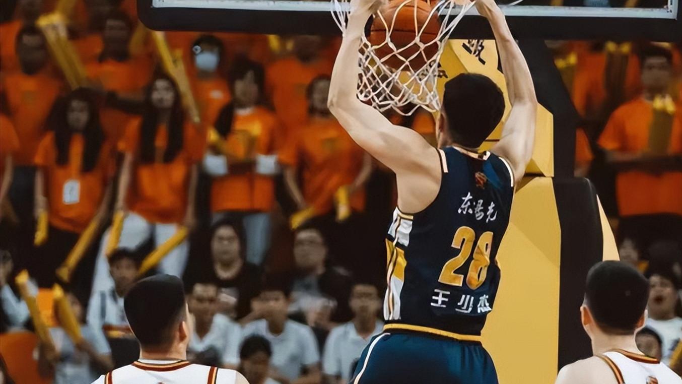 随着上海18连胜，广东大胜33分，CBA最新排名出炉！广厦排第2