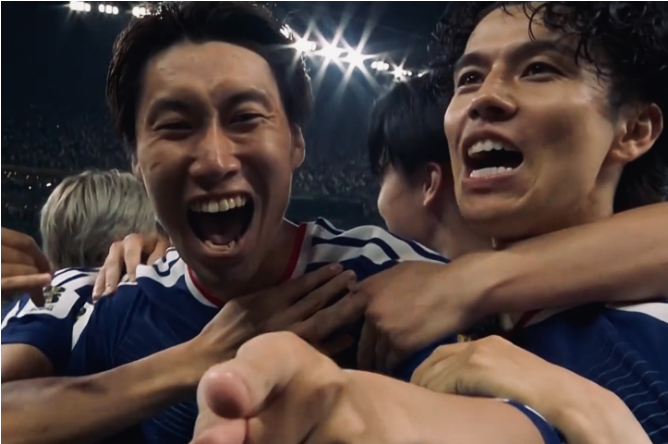 还能说什么呢？
美加墨世界杯，日本队上半场不到半小时已经2比0领先突尼斯队，森保