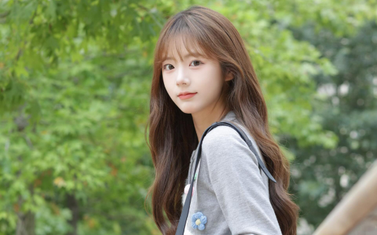 我的大婚之日，闺蜜抢话筒戳穿骗局：“他跟我在一起一年！，爱的是我不是你。”