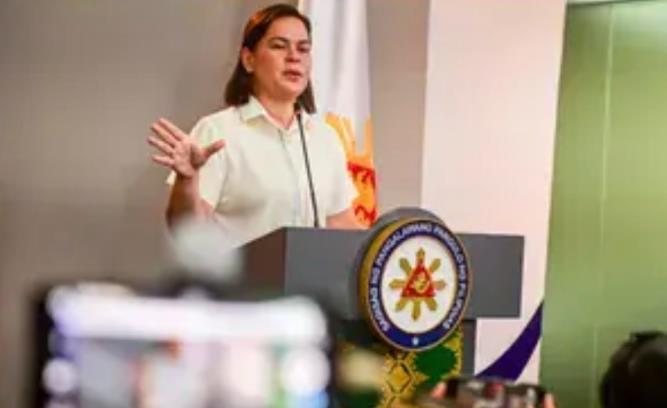 菲律宾副总统莎拉.杜特尔特已收到众议院司法委员会的邀请，将出席3月25日针对其两