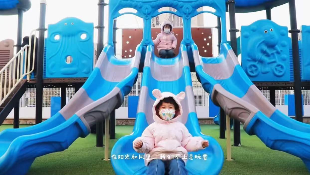 洞察孩子哭闹涟漪，解析对同伴影响的多维层面