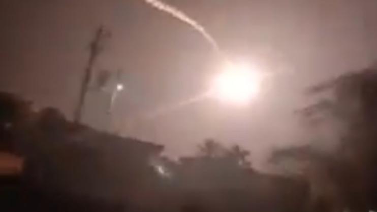 美军搜救失踪飞行员进行白热化阶段，双方激烈交火