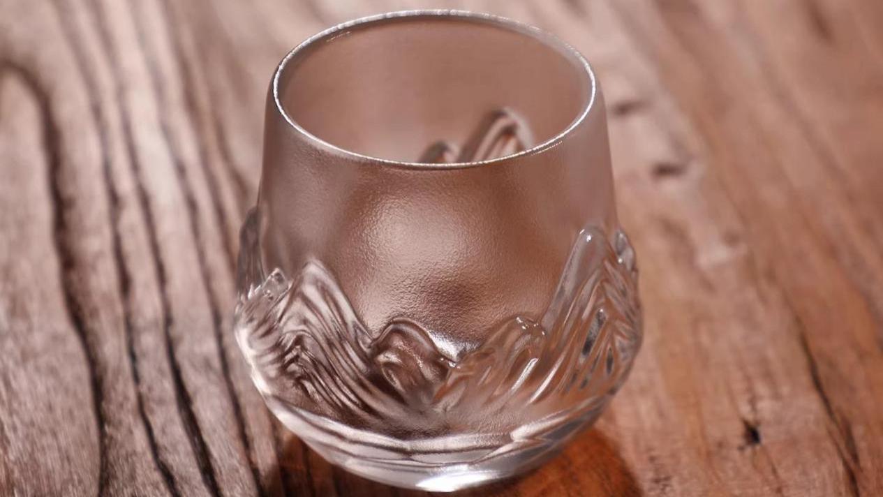 一眼览尽山河：探秘大好河山琉璃主人杯