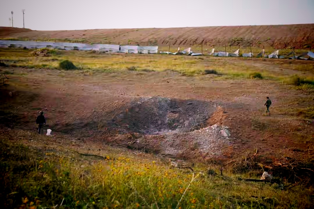 以军连炸德黑兰三回 南部城市也没躲过去

29号这一天，以色列军队那边动作挺大。