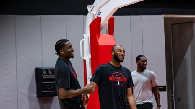 20胜9负，对比18胜13负！火箭首发5虎该调整？24岁摇摆人或重回替补