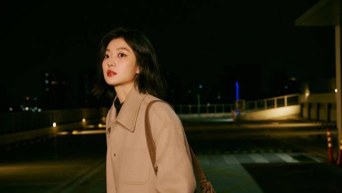 孙千米兰首秀：清冷贵气，诠释东方高级感