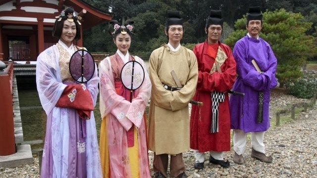 古代日本曾有8个女天皇，为何现代日本的皇位却“传男不传女”？