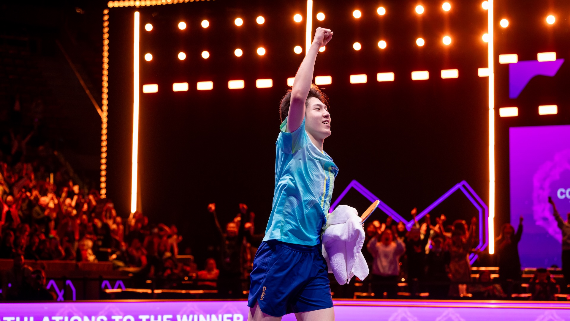 WTT重庆冠军赛半决赛：温瑞博21-19绝杀张本智和，蒯曼、张本美和女单争冠