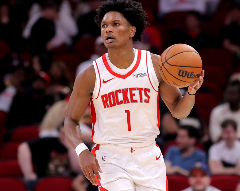 阿门的续约合同大概率是4000-4500万一年，大于4500万一年就不太值的，有