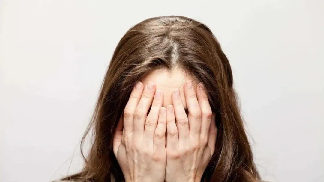 奇门起卦：分析求测者心中的困扰，如何解除心中的枷锁