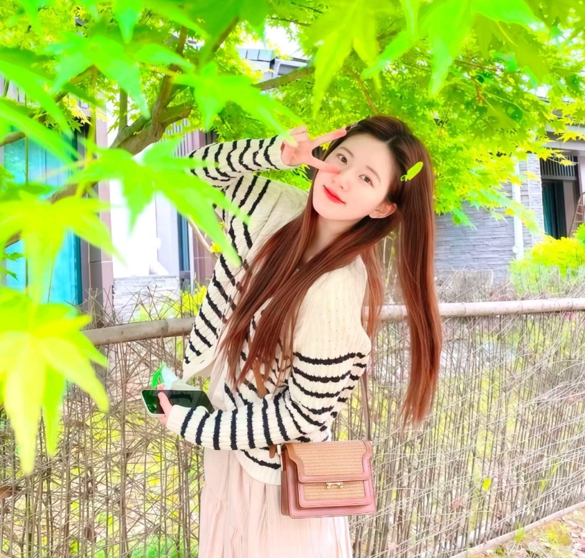 “我深知我们的距离，但我始终相信我们会见面”
