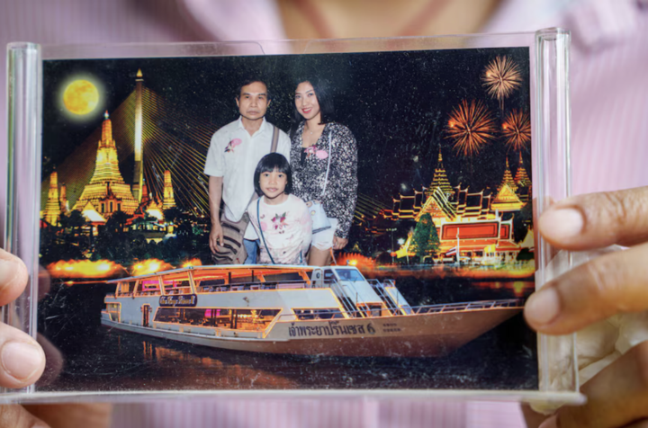 紧张局势下，数百艘船只被困波斯湾