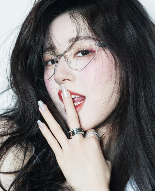 目光不移，奔赴不歇，爱意不止