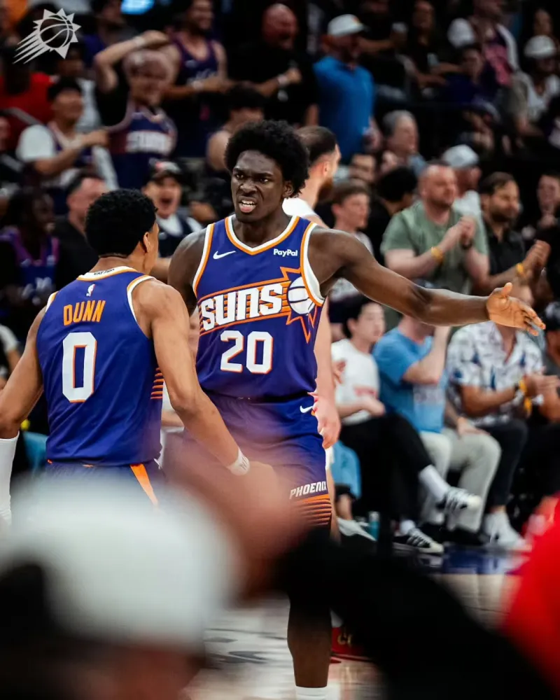 瑞安·邓恩：马鲁阿奇和弗莱明进步巨大 前者信心十足敢投敢打

谈及和新秀马鲁阿奇