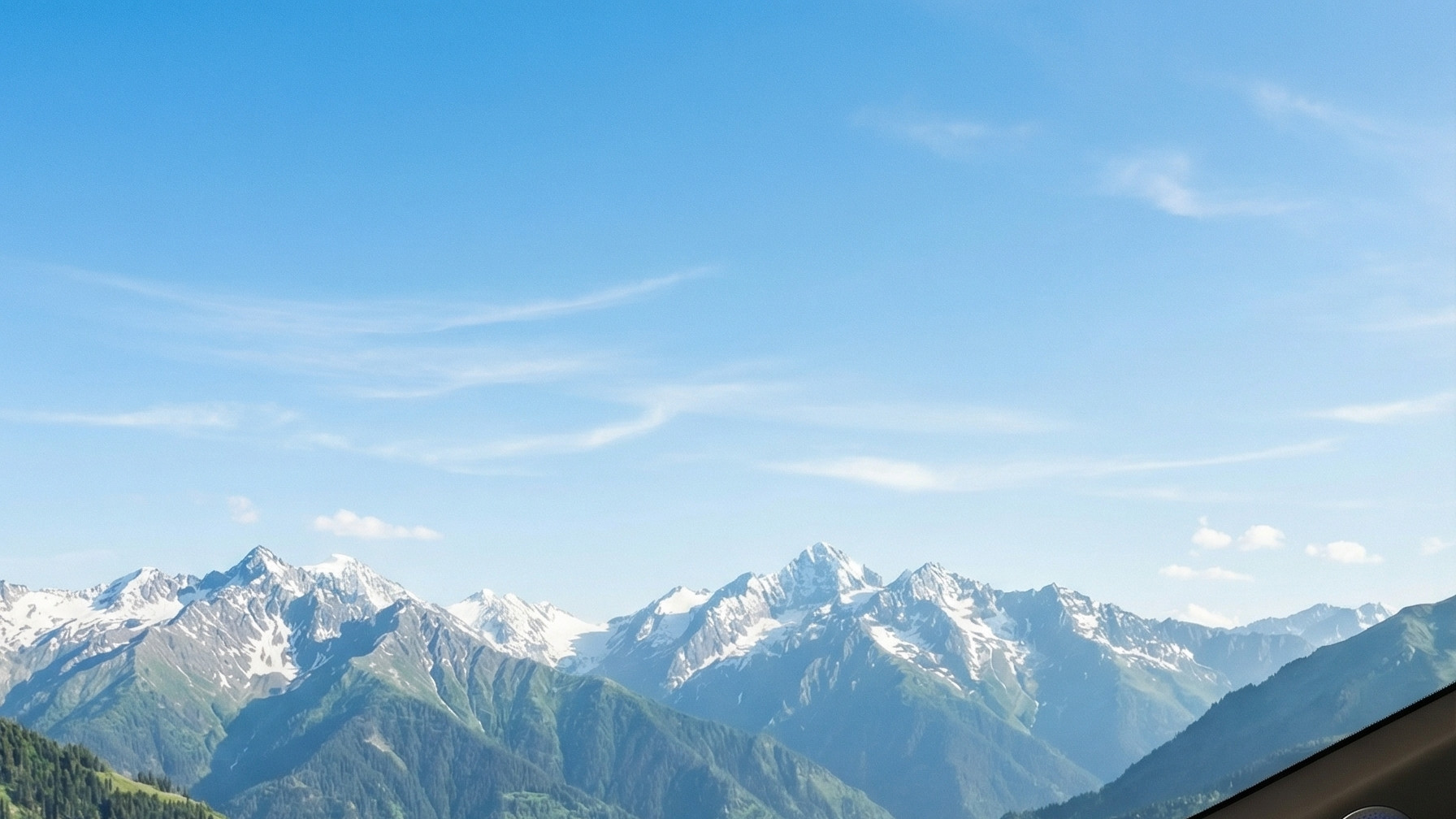 灯光变乐队！这部车氛围灯可以跟着音乐嗨