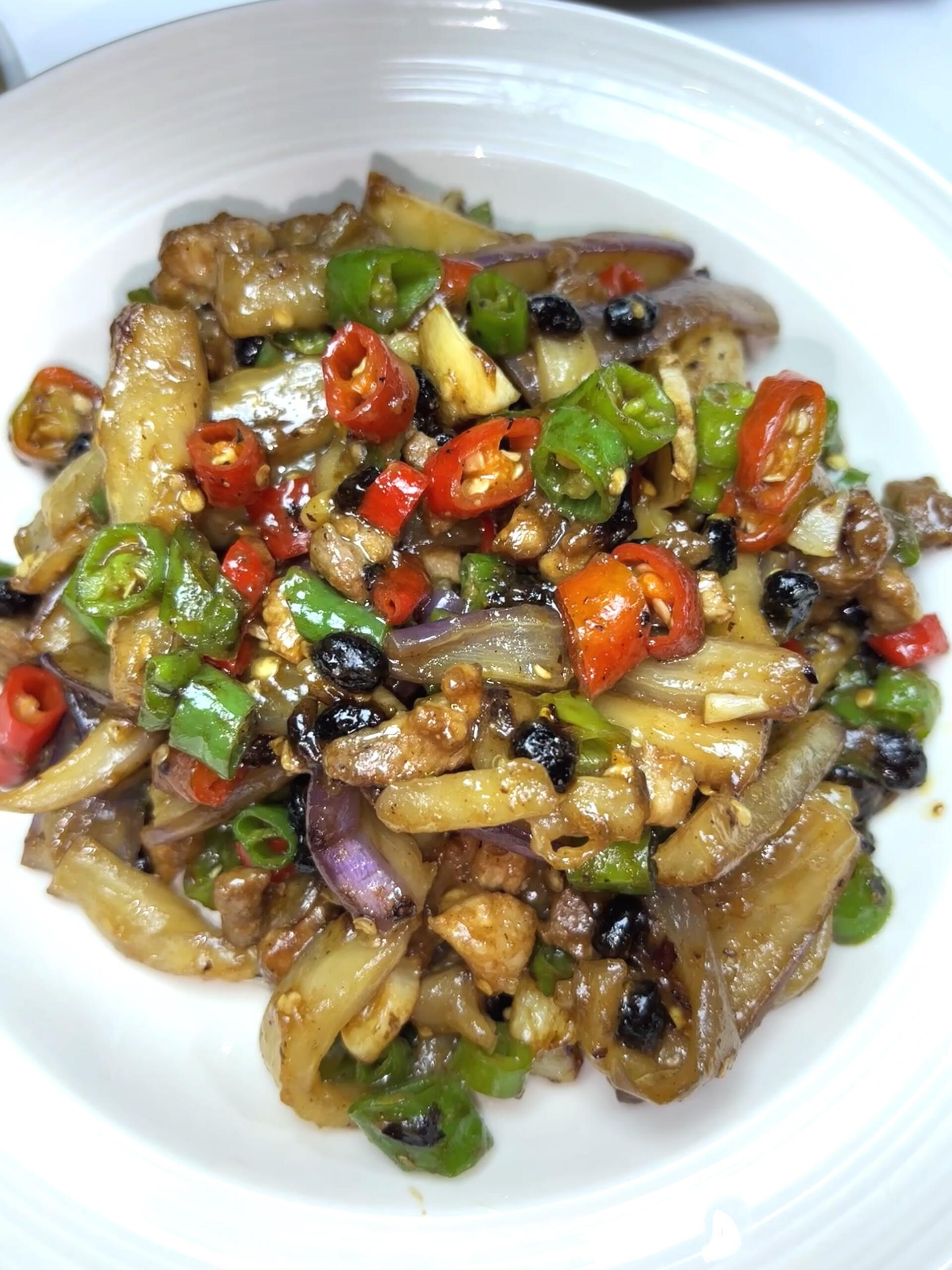 跟着餐馆学做豆豉肉沫茄子✨零失败，拌米饭香到舔盘
跟着餐馆师傅学做的第6道菜，就