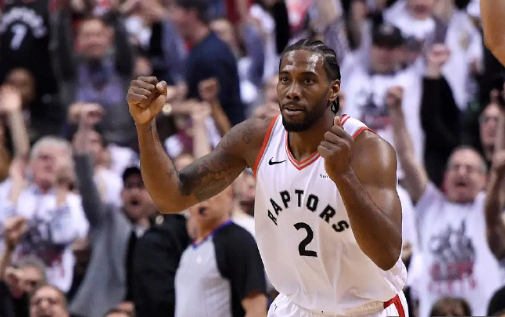 今日，ESPN名记Shams在节目《SportsCenter》上谈到了快船当家球