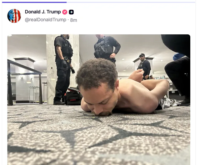 哎呀妈呀！特朗普这晚宴，整成警匪片了！
4月25号晚，白宫记者协会晚宴正热闹呢，