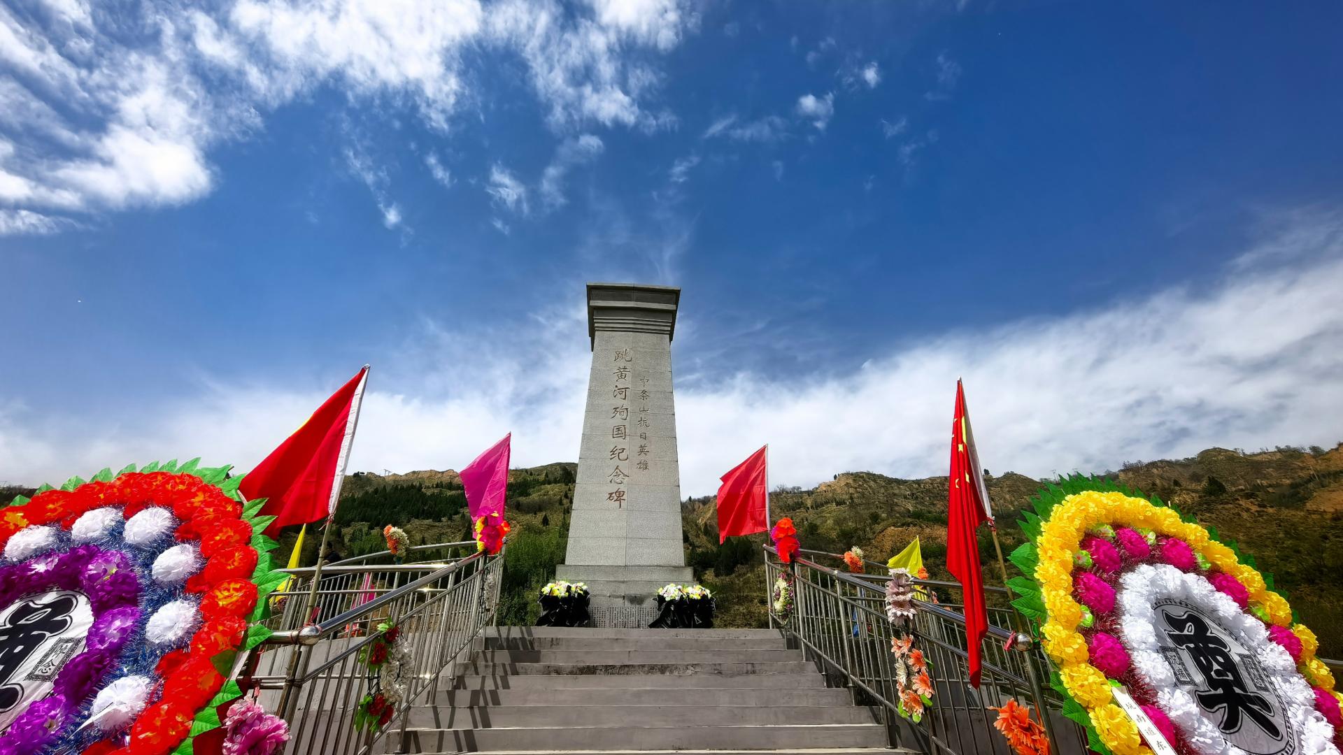 这个清明，我到山西，给这些陕西楞娃上了三炷香