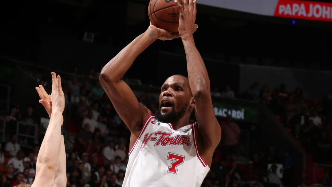 火箭105-115不敌热火，一战暴露两大致命隐患，杜兰特超越科比！