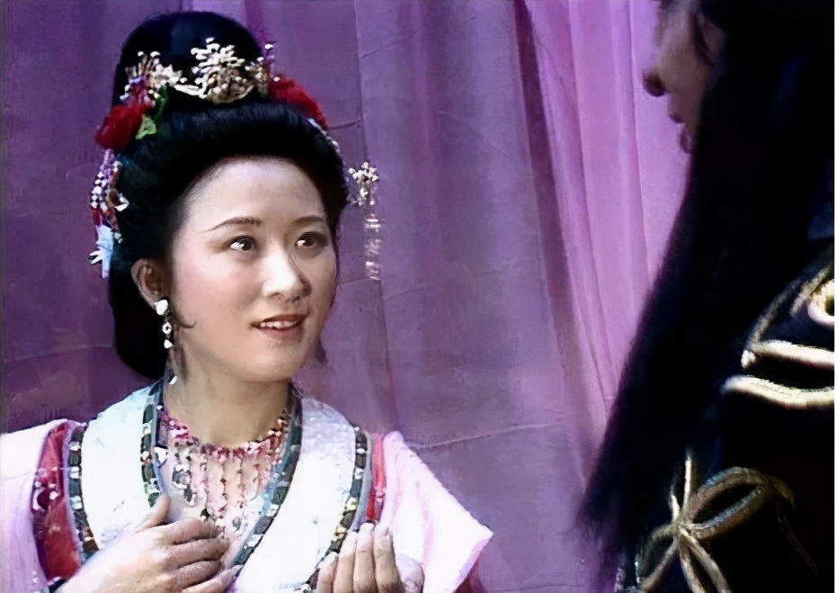 百花羞为何要给唐僧下套？她的内心，到底是怎么想的？