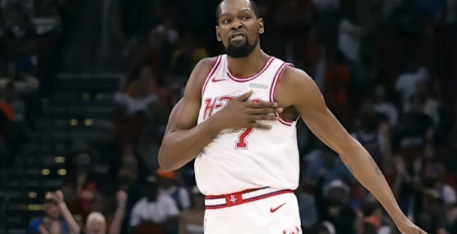 火箭二十一世纪以来在季后赛当中只赢过一支在二十一世纪夺过冠的球队。NBA季后赛首