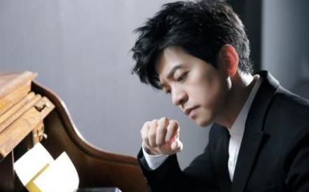 把我打成馒头脸的前男友，我势必让他加倍奉还