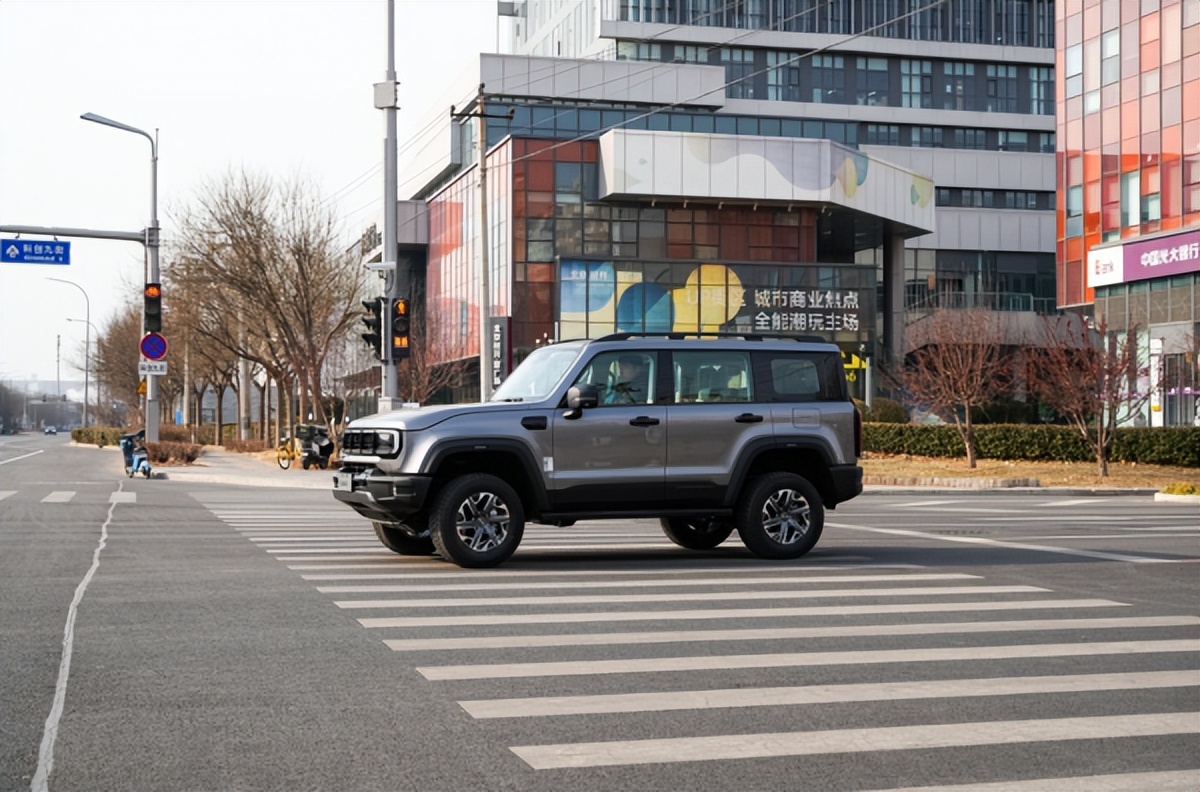 越野，也可以很“轻”