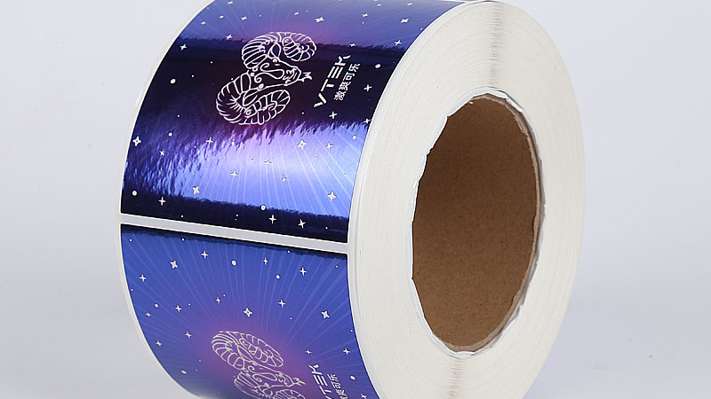 合成纸不干胶标签过光油：光泽效果深度探究与工艺优化指南