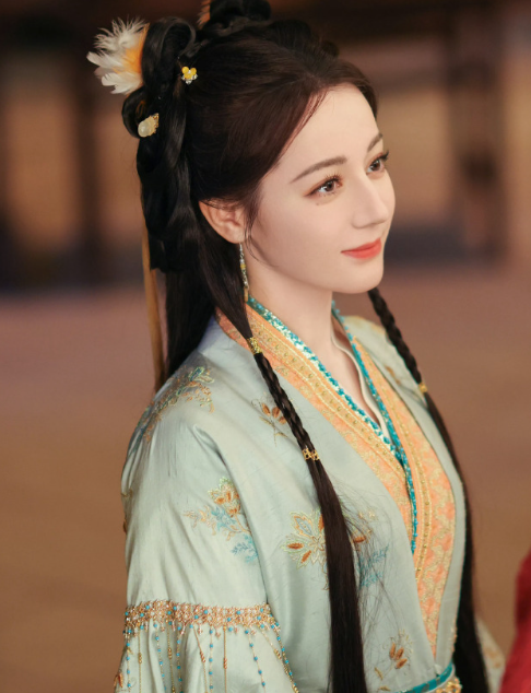 红线缠绕时是否也连起一段命运