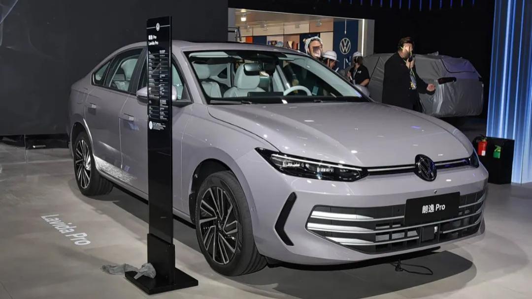 实用标杆推荐，10万级家用燃油代步车