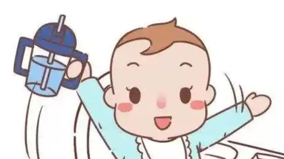 告别奶瓶：如何引导宝宝使用吸管杯或敞口杯？