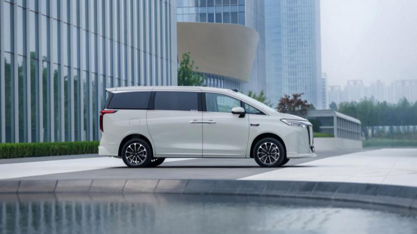 解锁家庭出行新时尚 魏牌高山 7 SUV 版正式上市