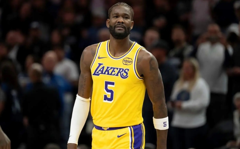 看完最近十场湖人艾顿表现，我才知道什么叫超值！
湖人110:113活塞 13分1