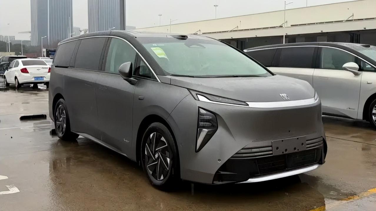 632公里续航+900V高压，别克至境世家纯电版，满载能装15个箱子