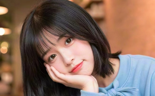 妈妈在朋友圈晒我啃老，转头却用我的钱住进了千万别墅