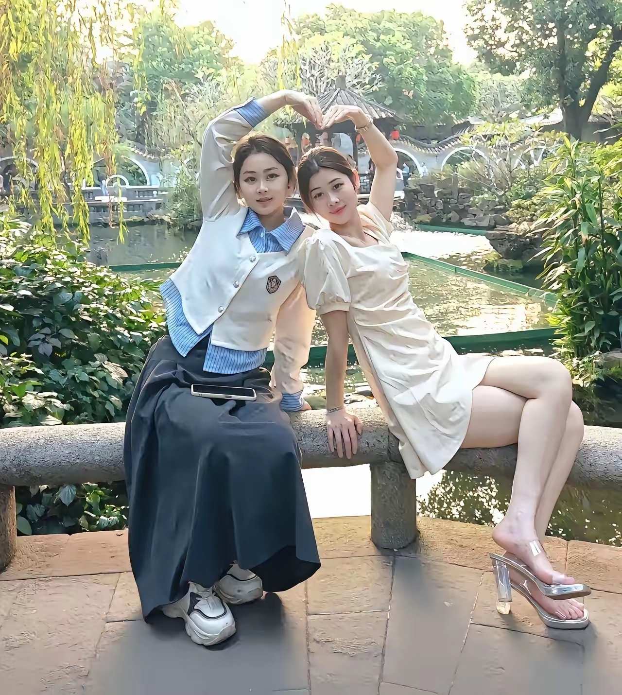 聘礼相同选哪个，不许撒谎？