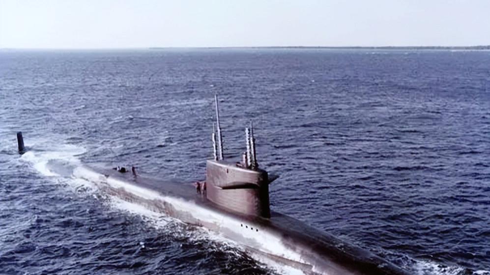 值班参谋一句“知道了”引来美军核潜艇，尼克松吓出冷汗：别开战！